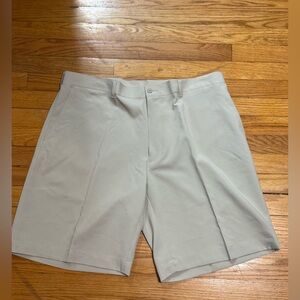 PGA Tour Men's Light Tan Beige Flat Front Shorts 38